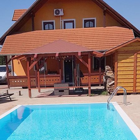 시오포크 Lifestyle Balaton 빌라 외부 사진